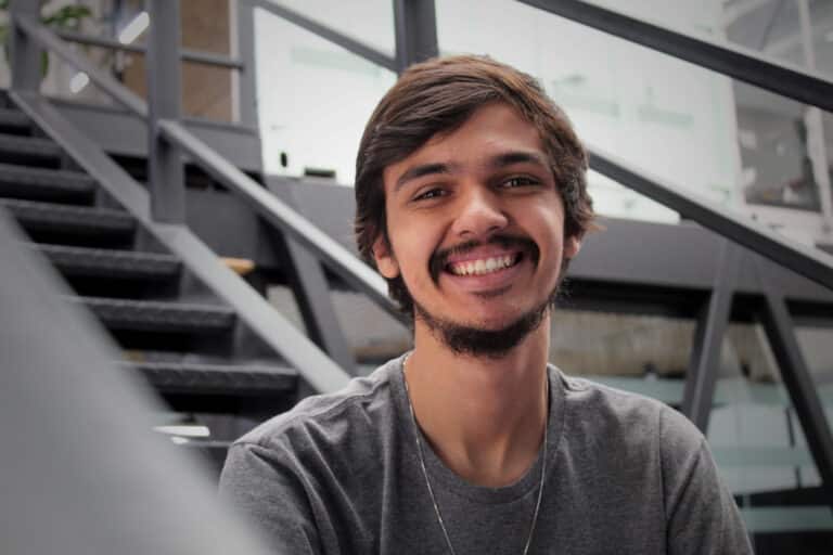 Interview with Caio Lopes, a Math Olympics enthusiast who worked hard to get into LALA